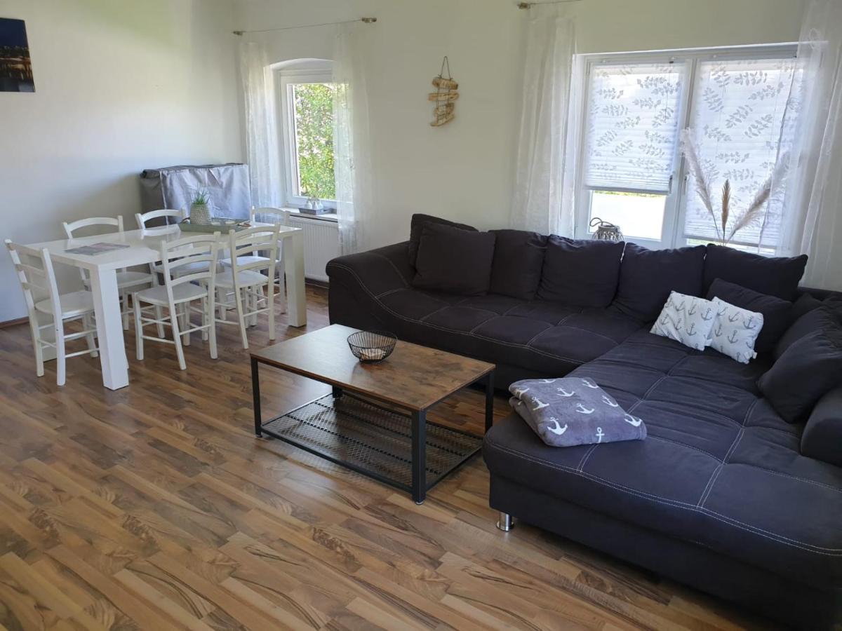 Gemuetliche Haushaelfte Mit Garten Und Terrasse Flensburg Exterior foto